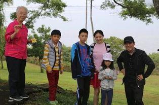 张伟平 背景,影视巨头背后的传奇人生